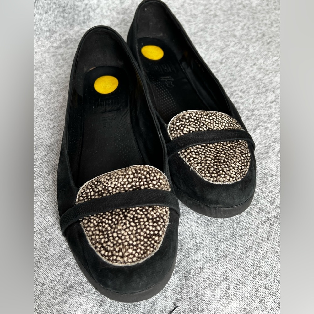 FitFlop black loafer flats - 8